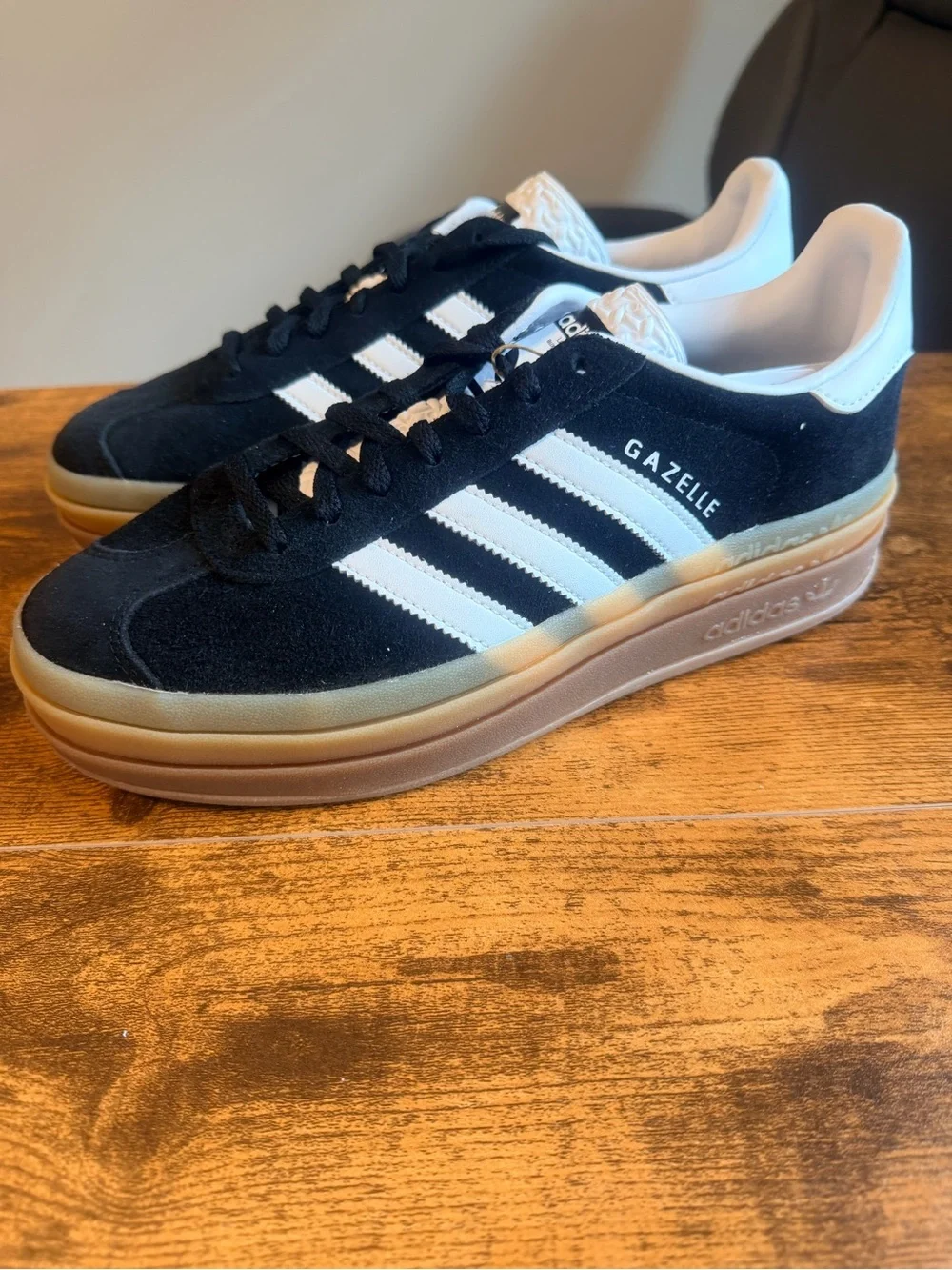 Adidas Gazelle Black Suede Sneakers with White Stripes 8.5W